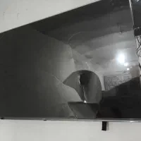 تلوزیون شکسته ۵۵ اینچ جی پلاس