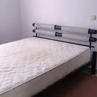 تخت دو نفره فلزی