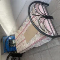 تخت و خوشخواب