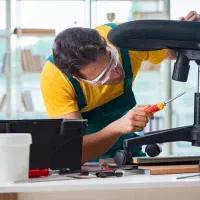 تعمیرات و قطعات صندلی اداری