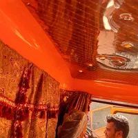 اتاق جلو بنز (کابین جلو)بنز ده تن مایلر وخاور|قطعات یدکی و لوازم جانبی|اصفهان, شهرک مهدیه|دیوار