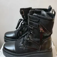 پوتین زنانه سایز ۳۸|کیف، کفش، کمربند|اهر, |دیوار