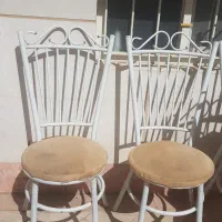 صندلی فلزی فرفوژه در حد نو