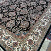 چهار تخته فرش ماشینی ۷۰۰ شانه سرمه ای افشان