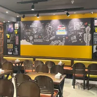 نیرو آشپزخانه شیفت ظهر و شب و کانتر دار شب