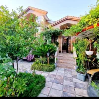 باغچه ویلا نیم پیلوت* پلاک3جنگل*330متر مبله