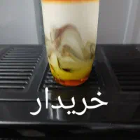 لیوان شیشه.  رنگی