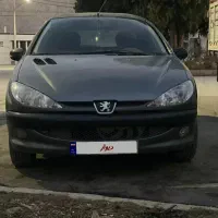 مدل ۹۰ به عنوان تمام رنگ