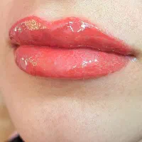 مدل شیدینگ لب و رفع کبودی|خدمات آرایشگری و زیبایی|بم, |دیوار