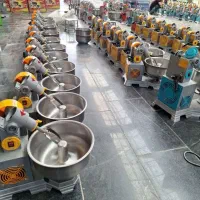 تنور خمیرگیر خمیر کن زمرد خمیرکنzzz|فروشگاه و مغازه|همدان, |دیوار