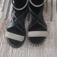 کفش تابستانی