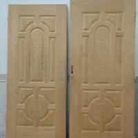 در چوبی کمد دیواری