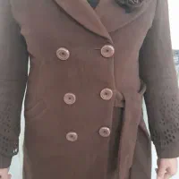 بارانی و پالتو|لباس|خوی, |دیوار