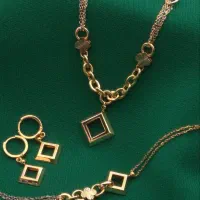 طلای ارجان زاگرس مال همکف پلاک 4