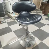 صندلی پایه فلزی
