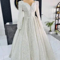 فروش انواع لباس عروس وعقدی و لباس مجلسی و فرمالیته|لباس|شهر بابک, |دیوار