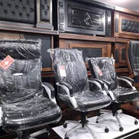 صندلی چرخ داری میز اداری