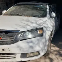 جیلی امگرند 2013 دنده ای سفید تصادفی