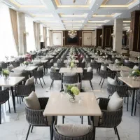 میز و صندلی کافه آویژه