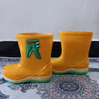 چکمه بچگانه