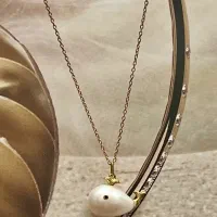 آویز گردنبند طلای ۱۸ عیار طرح ماهنگ|جواهرات|تهران, قزل قلعه|دیوار