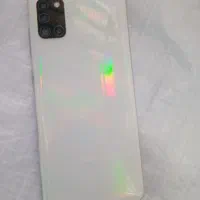 یک عدد گوشی سامسونگ A31