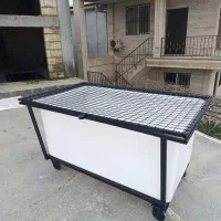 وان ماهی زنده فروشی