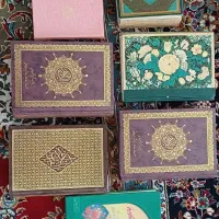 چند جلد کتب قرآنی و مذهبی عتیقه
