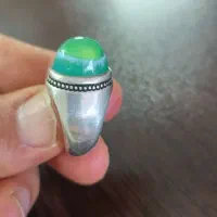 انگشتر باباقوری با سنگ خاص و رکاب دست ساز