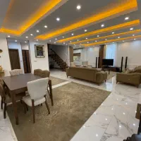 ویلا استخر دار سند دار ۳۵۰ زمین ۲۲۰ بنا نوساز|فروش خانه و ویلا|کلاردشت, |دیوار