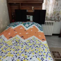 تخت یکنفره بسیارنو و تمیز باتشک ۱۲ میلیون