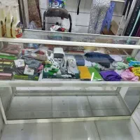 ویترین شیشه ای 1 و نیم متری با شیشه دو طبقه