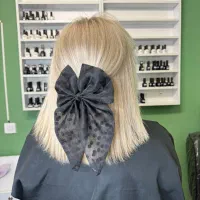 مرکز تخصصی رنگ و لایت هر قد مویی از ۹۹۰ تا ۳۹۹۰