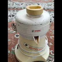 آبمیوه گیر