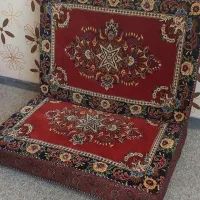 پشتی با فرش دستباف