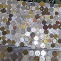 کلکسیونی ازانواع سکه خارجی وایرانی