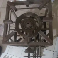 گاز صنعتی  یکی ش 7 تومان اون یکی هم 6 تومان