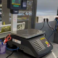 صندوق فروشگاهی کامل پشت نقره ای|فروشگاه و مغازه|اصفهان, جلفا|دیوار