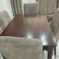 میز غذا خوریی