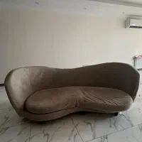 کاناپه ۳ نفره و یک عدد تشک یک نفره صدهزار تومان