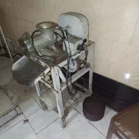 فریزر صندوقی و چرخ گوشت صنعتی