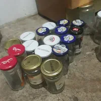 شیشه خالی مربا و رب و ترشی و شور