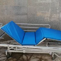 اجاره تخت بیمارستانی سه شکن برقی و مکانیکی