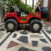 ماشین شارژی مدل جیپ دوموتوره