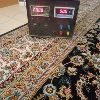 یو پی اس منبع تغذیه ولتاژ