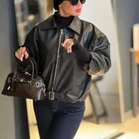 فروشنده خانم جهت همکاری نیازمندیم