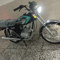 هوندا ۱۲۵ کویر زمرد