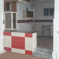 حیاط دو طبقه به رهن داده می‌شود|اجارهٔ خانه و ویلا|خوی, |دیوار