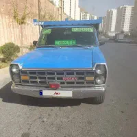 نیسان مدل 82