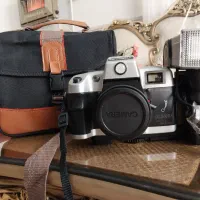 دوربین عکاسی کلکسیونی|دوربین عکاسی و فیلم‌برداری|بوئین زهرا, |دیوار